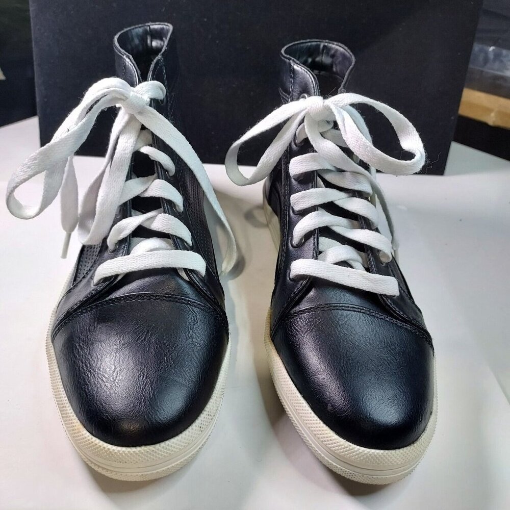 Calvin Klein Jeans Martina Black White Ankle Lace Up Sporty Boot Ladies 8.5